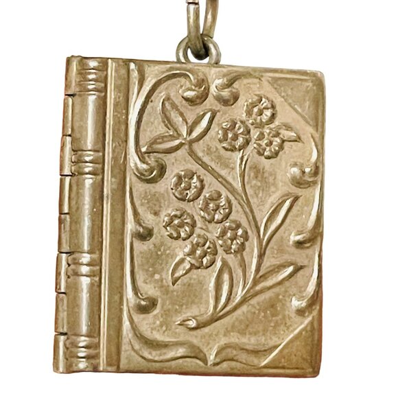 Vintage Silver Locket Book Pendant Necklace Floral Design Jewelry - Picture 6 of 10